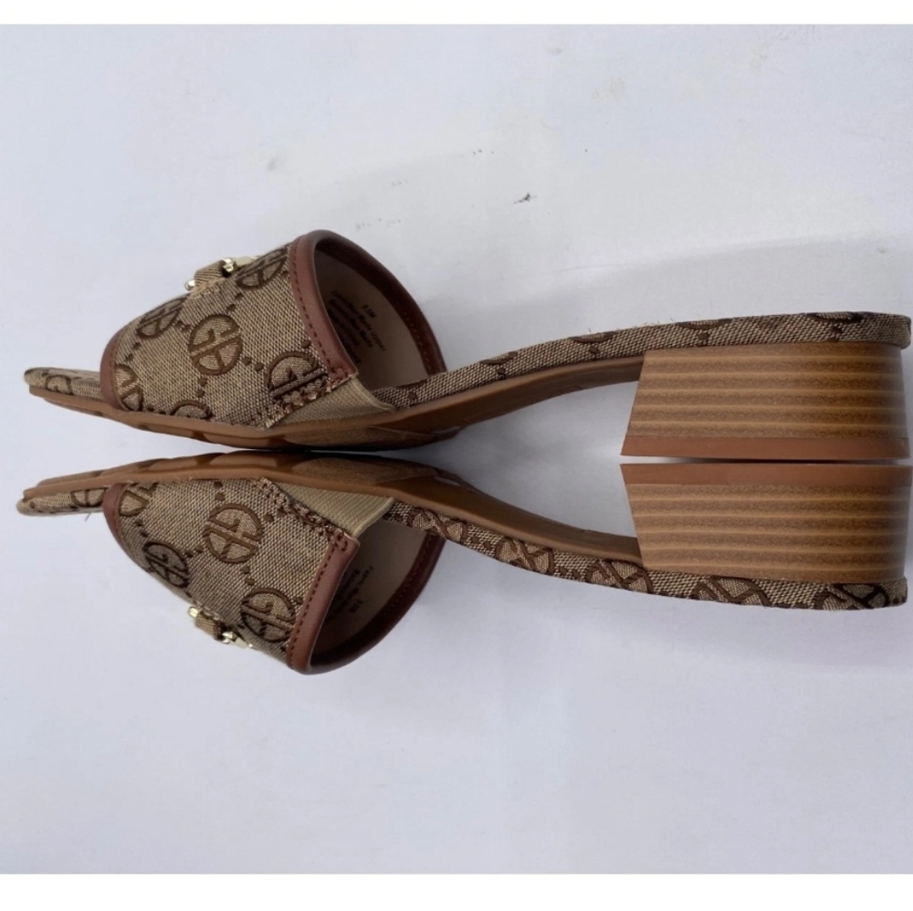 Giani Bernini Hylttonf Memory Foam Brown Logo Slide Sandals 9.5M NWB - Picture 3 of 6